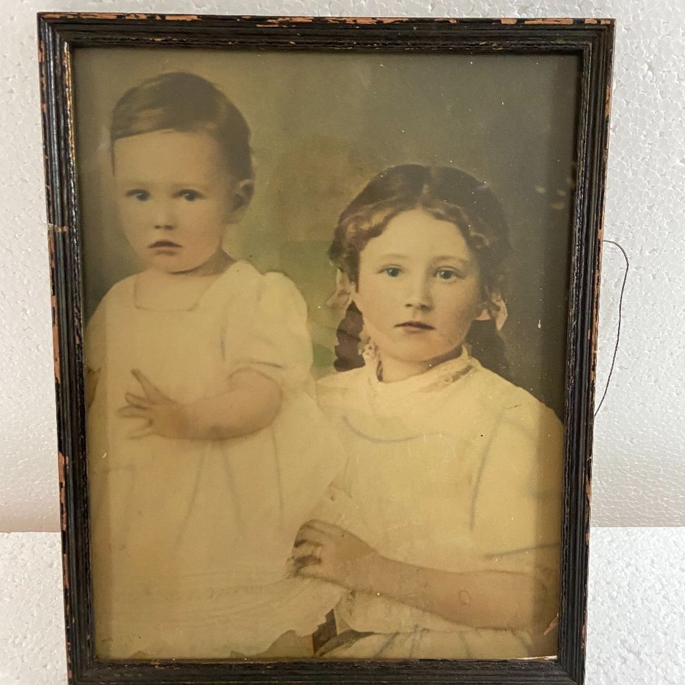 Antique Portrait 2 Girls Baby Photo 1895s - 1900s